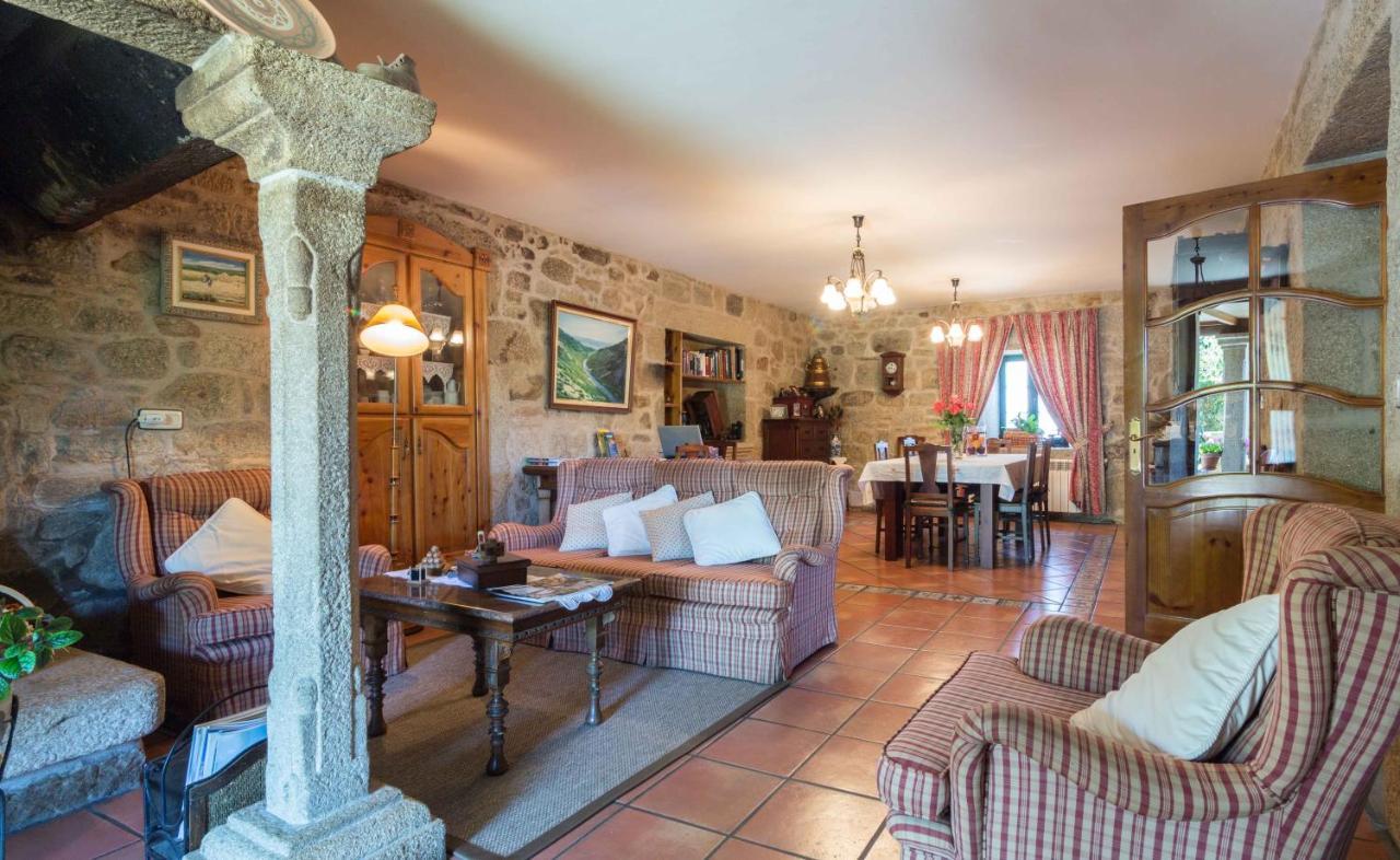 Casa De Marcelo Guest House Padron Luaran gambar